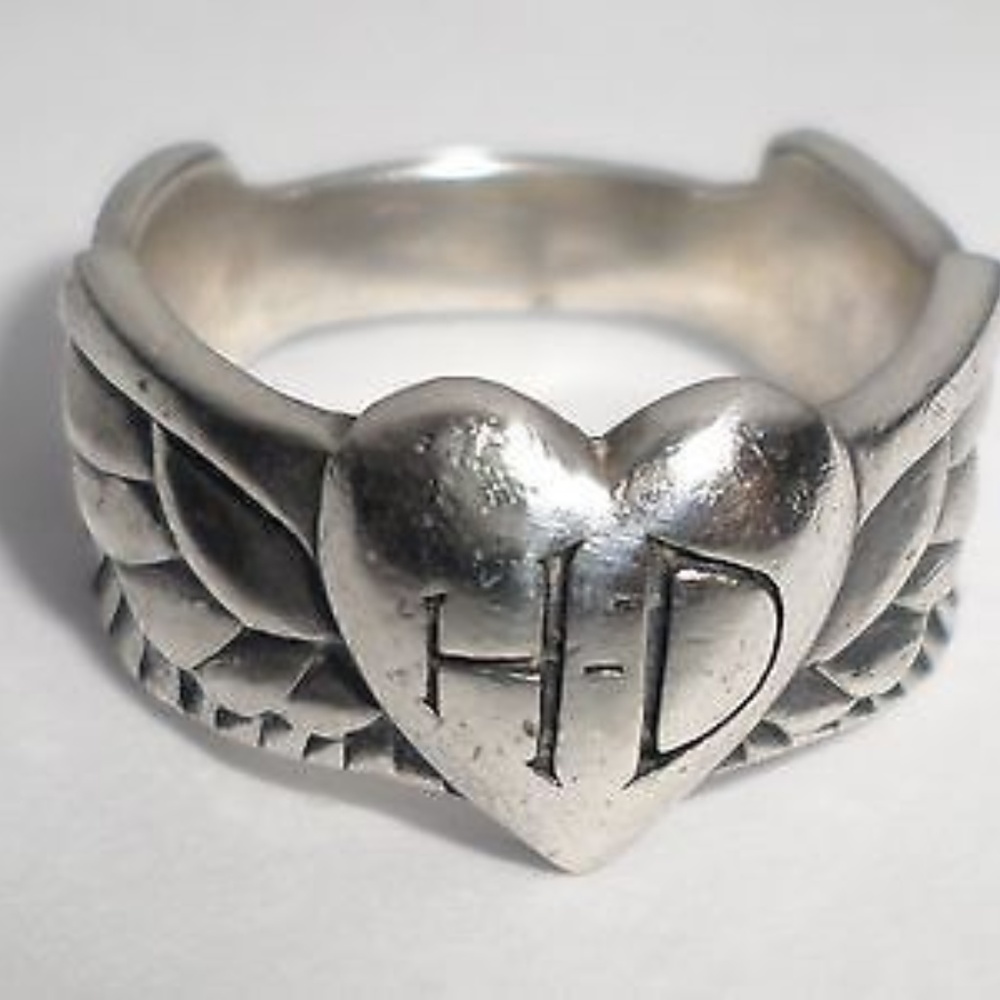 ISO - HARLEY DAVIDSON STERLING HEART WING RING